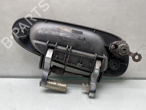 front-left-exterior-door-handle-honda-civic-vii-hatchback-eu-ep-ev-2000-2001-2002-2003-2004-2005-2006-23973057 main image