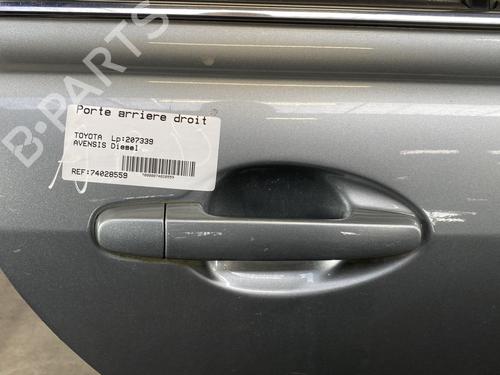 Used Right rear door TOYOTA AVENSIS Saloon (_T25_) 2.2 D-CAT (ADT251_, ADT251R) (177 hp) 19994519