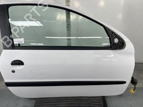 Used Right front door PEUGEOT 206 Hatchback (2A/C) 1.4 HDi eco 70 (68 hp) 28301585