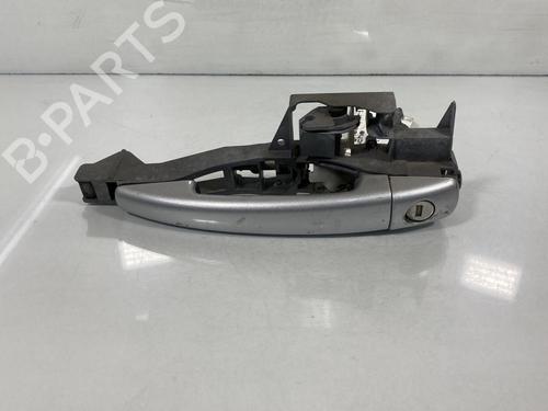 Used Front left exterior door handle PEUGEOT 3008 I MPV (0U_) 1.6 HDi (109 hp) 19964388