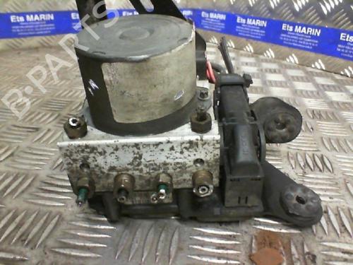 Used ABS pump RENAULT MEGANE II (BM0/1_, CM0/1_) [2001-2012]  20006522