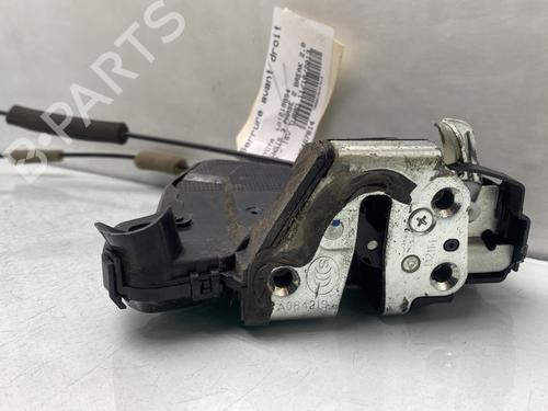 Used Front right lock TOYOTA AVENSIS Estate (_T27_) 2.0 D-4D (ADT270_, ADT270R) (124 hp) 29507236