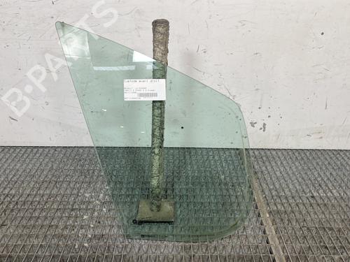 front-right-quarter-glass-renault-trafic-ii-bus-jl-2001-32125886 main image