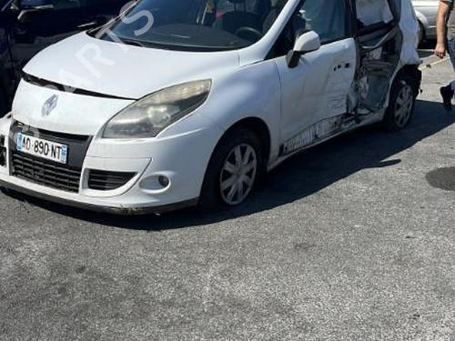 Left taillight RENAULT SCÉNIC III (JZ0/1_) 1.5 dCi | BP22939898C34 