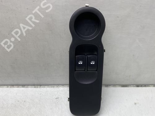 Used Left front window switch RENAULT MODUS / GRAND MODUS (F/JP0_) 1.5 dCi (FP0G, JP0G) (68 hp) 22315953