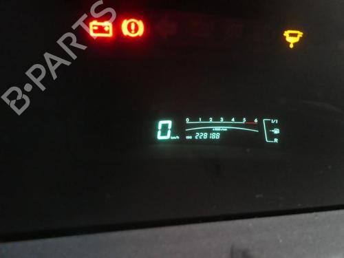 Brukte deler til TOYOTA YARIS (_P9_) 1.4 D-4D (NLP90_, NLP90R) (90 hp) 4345953