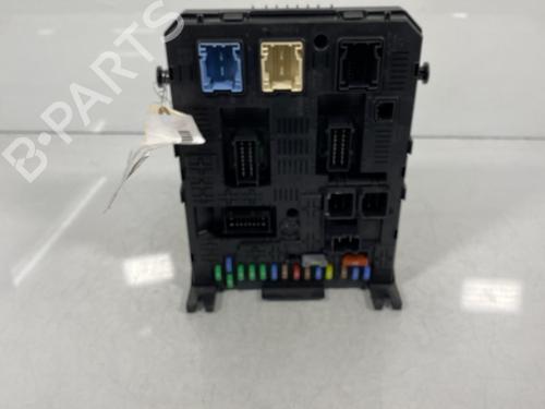 Used Fuse box PEUGEOT 308 I (4A_, 4C_) 1.6 HDi (90 hp) 20024252