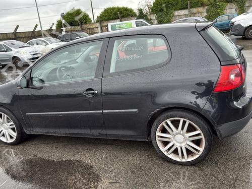 Moteur de trappe à carburant VW GOLF V (1K1) 1.9 TDI | BP30778002E18