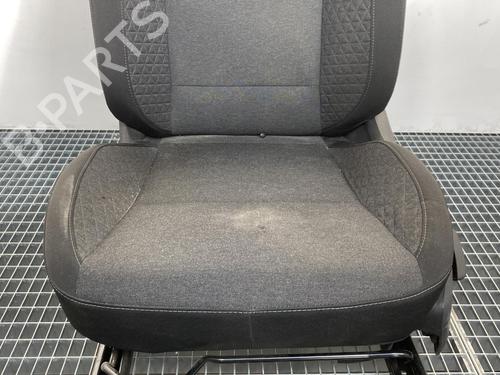 Used Left front seat RENAULT CLIO V (B7_) 1.5 Blue dCi 85 (B7AG) (86 hp) 19995317