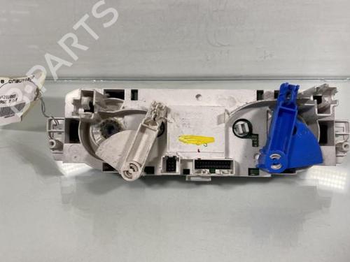Used Climate control Climate control RENAULT MEGANE III Hatchback (BZ0/1_, B3_) 1.5 dCi (BZ0C) (90 hp) 20026928 20026928