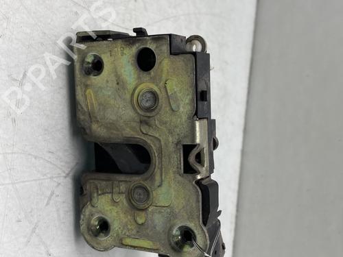 Used Front right lock Front right lock RENAULT MASTER II Van (FD) 2.5 dCi (FD02) (101 hp) 33609283 33609283