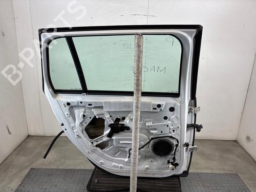 Used Left rear door Left rear door 38066513 38066513
