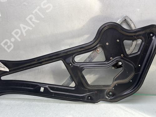 Used Front right window mechanism Front right window mechanism MERCEDES-BENZ SPRINTER 2-t Bus (B901, B902) 213 CDI (902.671, 902.672) (129 hp) 33314084 33314084