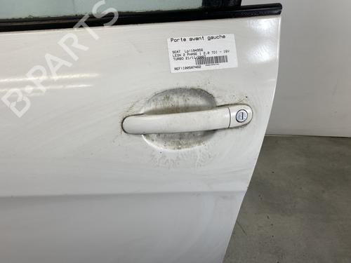 Left front door SEAT LEON (1P1) 2.0 TDI | BP24427783C2 