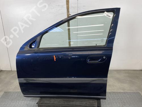 Used Left front door VOLVO V70 II (285) D5 (163 hp) 23766786