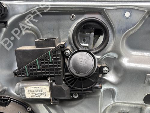 Rudehejsemekanisme Højre foran VW POLO IV (9N_, 9A_) 1.4 TDI | BP29507661C23 