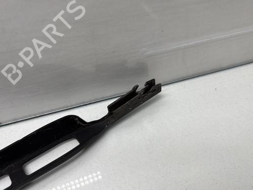 Used Front windshield wiper arm Front windshield wiper arm SEAT ALTEA (5P1) 1.9 TDI (105 hp) 32296991 32296991