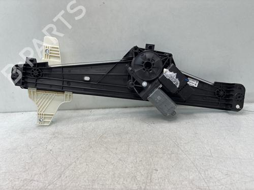 Used Rear left window mechanism Rear left window mechanism PEUGEOT 5008 II (MC_, MJ_, MR_, M4_) 1.2 THP (MRHNYH, MRHNYW, MRHNSJ, MRHNSU, MRHNSM) (131 hp) 34499299 34499299