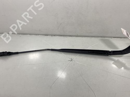 Used Front windshield wiper arm NISSAN QASHQAI I (J10, NJ10) 1.5 dCi (106 hp) 30719890