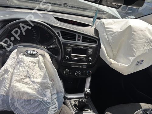 Front left door window KIA CEE'D (JD) 1.4 CRDi 90 | BP30864003C18