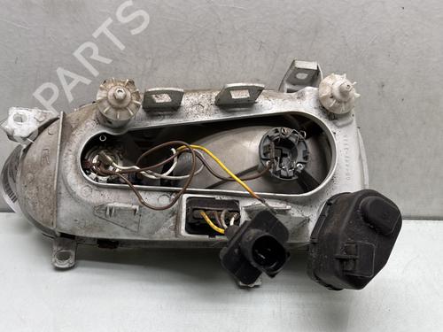 Right headlight VW GOLF V (1K1) 2.0 FSI | BP28127236C29 