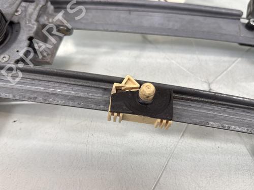 Used Front right window mechanism Front right window mechanism CITROËN C3 Pluriel (HB_) 1.4 HDi (68 hp) 33204239 33204239