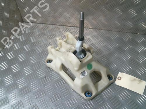 Used Gear lever HYUNDAI i30 (GD) 1.6 CRDi (110 hp) 20011529