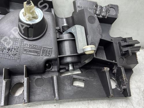 Front left interior door handle OPEL CORSA D (S07) 1.3 CDTI (L08, L68) | BP33830559I13 - Image 2