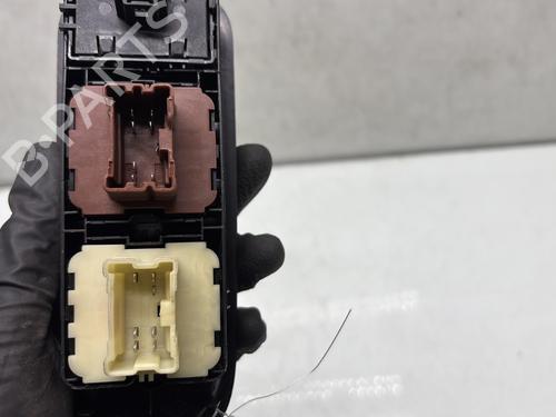 Left front window switch DACIA DUSTER (HS_) 1.5 dCi | BP29507790I27 