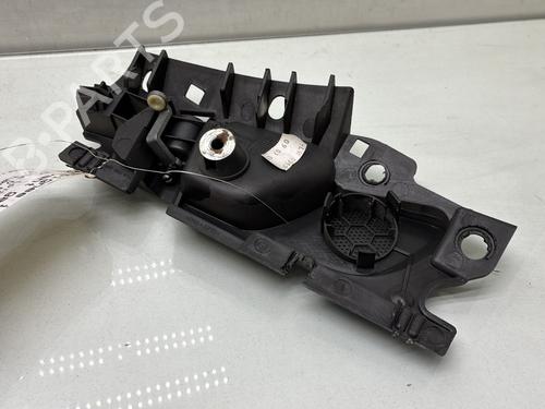 Used Front left interior door handle Front left interior door handle OPEL CORSA D (S07) 1.3 CDTI (L08, L68) (90 hp) 33724385 33724385