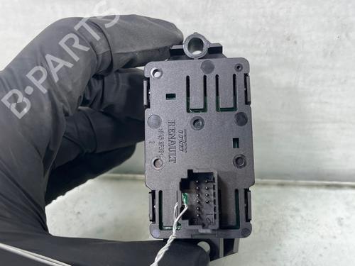 Used Switch Switch 36682553 36682553