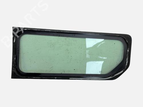 rear-right-quarter-glass-renault-trafic-iii-bus-jg_-2014-40533638 main image