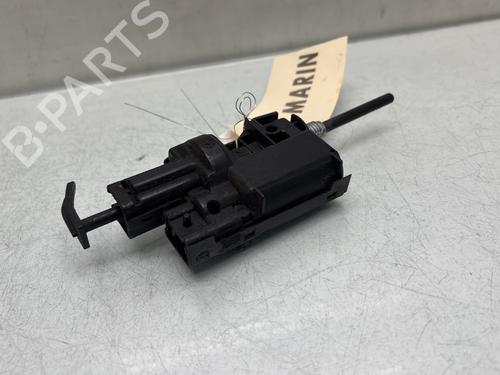 Used Fuel door actuator Fuel door actuator RENAULT MEGANE IV Hatchback (B9A/M/N_) 1.6 dCi 130 (B9A4) (130 hp) 33331805 33331805