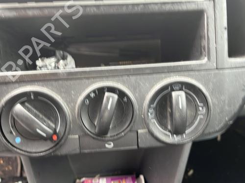 Front left exterior door handle VW POLO (9N_, 9A_) 1.2 | BP19956409C128 