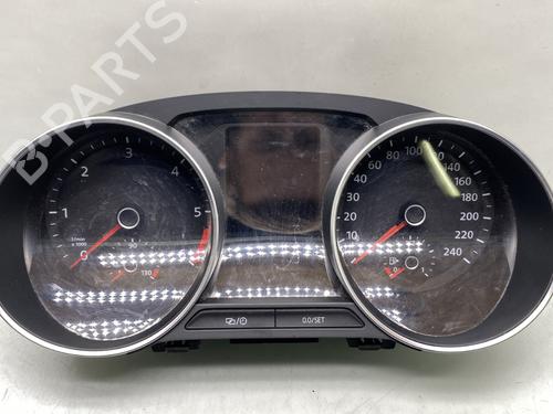Used Instrument cluster VW POLO V (6R1, 6C1) 1.4 TDI (105 hp) 25758694