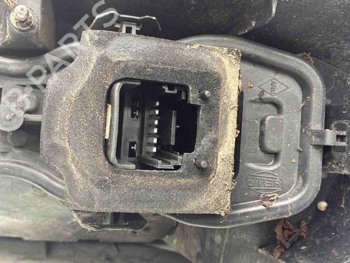 Used Right taillight Right taillight 37498151 37498151