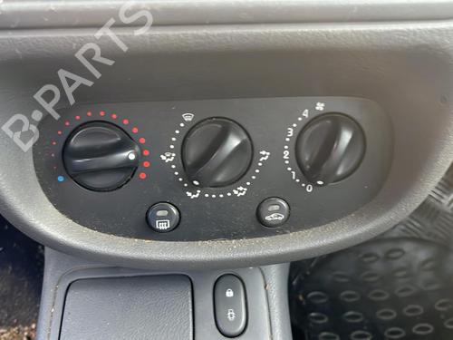 Engine control unit (ECU) RENAULT CLIO II (BB_, CB_)  | BP21196876M57 