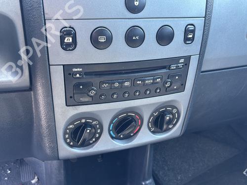 Fuse box PEUGEOT PARTNER MPV (5_, G_) 1.6 HDi 90 | BP34332914E1  - Image 10