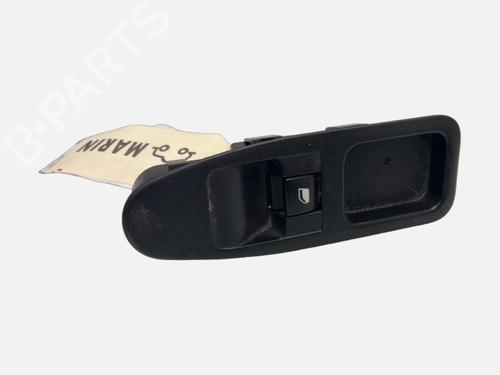 Used Right front window switch Right front window switch CITROËN JUMPY II (VF7) 1.6 HDi 90 16V (90 hp) 40500711 40500711