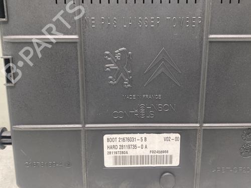 Fuse box CITROËN C4 Picasso I MPV (UD_) 1.6 HDi | BP30003034E1 