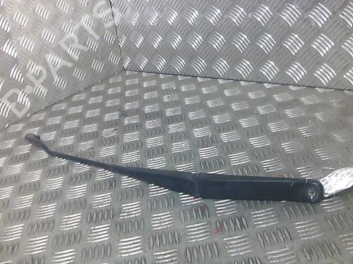 Used Front windshield wiper arm FIAT STILO (192_) 1.9 JTD (192_XE1A) (115 hp) 20003718