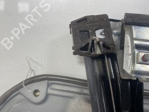 Used Front right window mechanism Front right window mechanism VW GOLF IV (1J1) 1.9 SDI (68 hp) 32682572 32682572