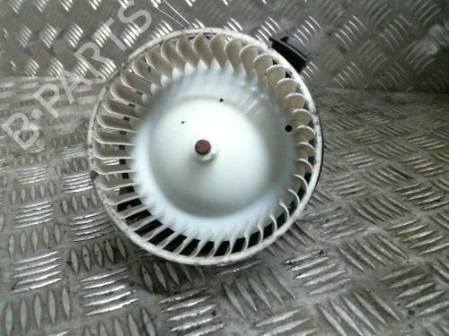 Used Heater blower motor Heater blower motor RENAULT TWINGO III (BCM_, BCA_) 1.0 SCe 65 (BCMJ) (65 hp) 29897897 29897897