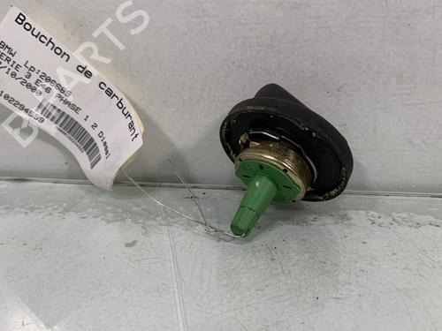 Used Fuel cap Fuel cap BMW 3 (E46) 320 d (136 hp) 24118315 24118315