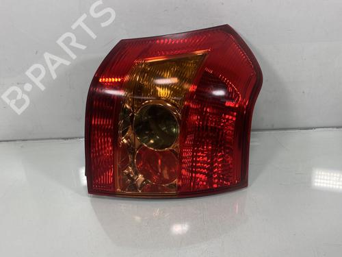 Used Right taillight TOYOTA COROLLA (_E12_) 1.4 D (NDE120_, NDE120R) (90 hp) 19987501