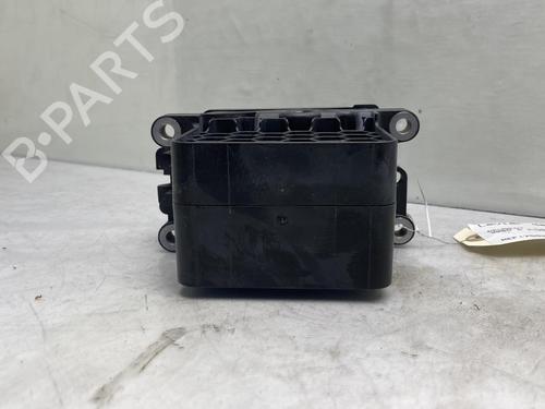 Used Gear lever PEUGEOT 3008 II SUV (MC_, MR_, MJ_, M4_) 1.5 BlueHDi 130 (131 hp) 19962994