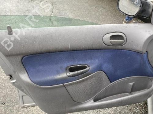 Fuse box PEUGEOT 206 Hatchback (2A/C) 1.4 HDi eco 70 | BP19965934E1 