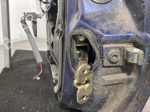 Used Left front door VW POLO (6N2) [1999-2001]  19964498