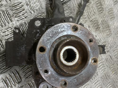 Right front steering knuckle RENAULT CLIO IV (BH_) 1.2 TCe 120 (BHM0) | BP28282543M26 