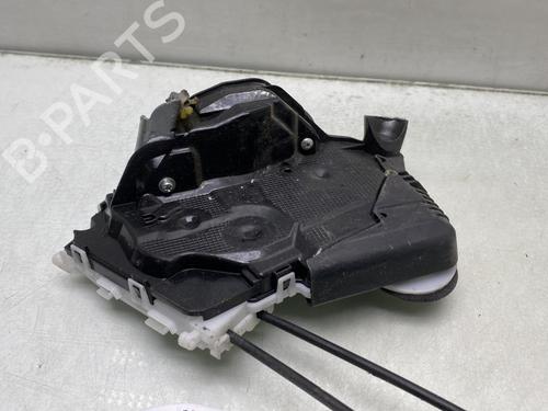 Front right lock TOYOTA YARIS (_P13_) 1.5 Hybrid (NHP130_, NHP130) | BP23765322C97 